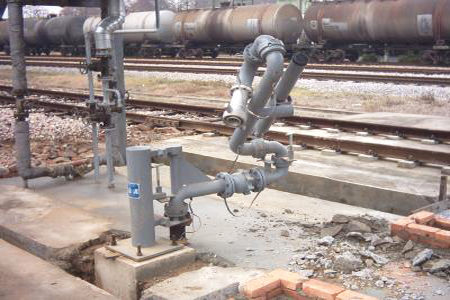 火车装卸油鹤管介绍